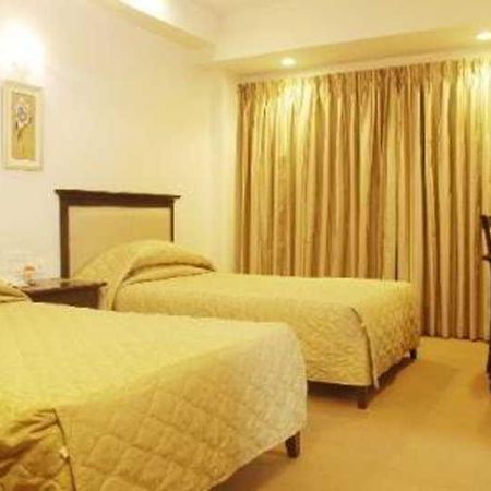Hotel Mandakini Ambience Pune Rum bild